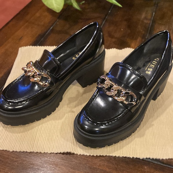 Like New Size 8 Black Kimilee Chunky Platform Loafers with Gold Chain (ABBA) - Picture 1 of 16